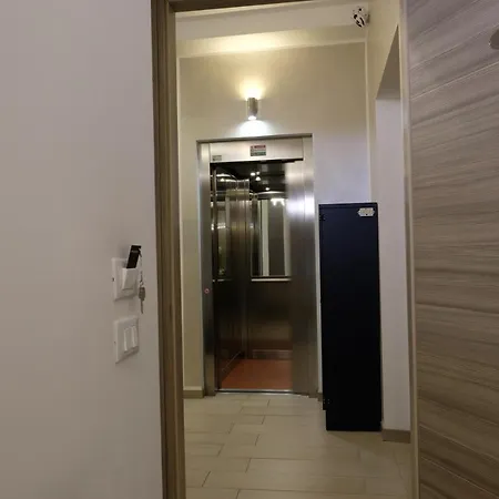 Lenotti ゲストハウス