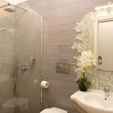 Lenotti 招待所 4*