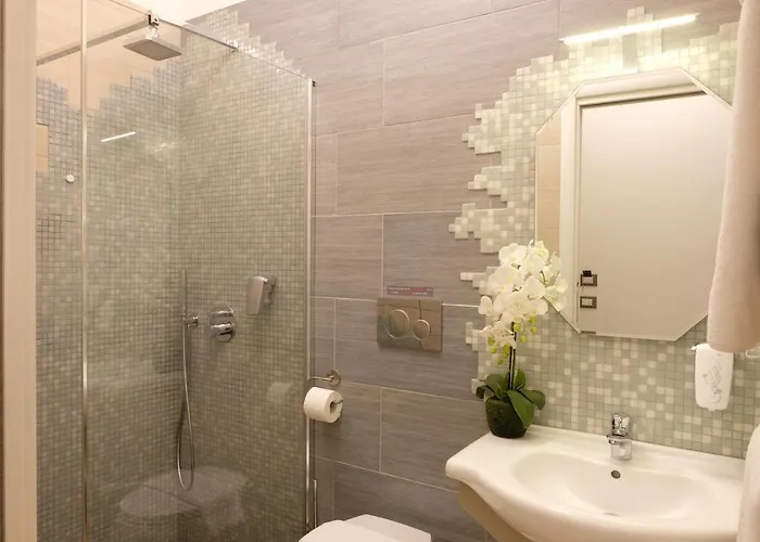 Lenotti Konukevi 4*